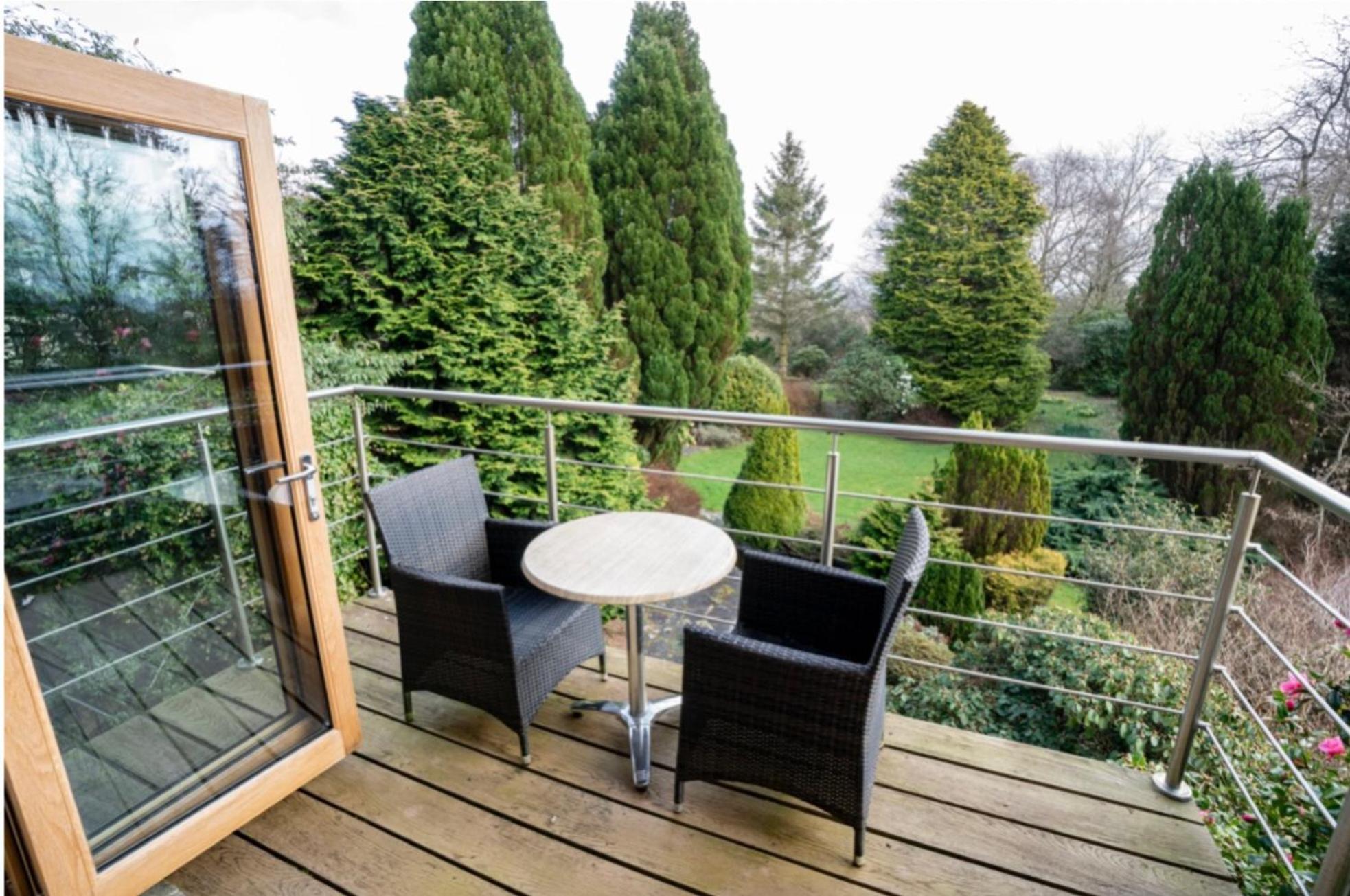 Yewfield Self Catering Apartments 호크셰드 외부 사진