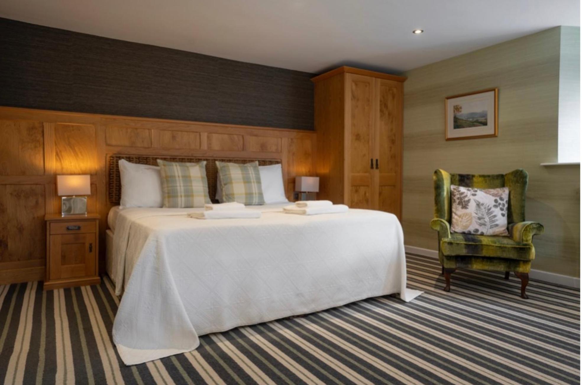 Yewfield Self Catering Apartments 호크셰드 외부 사진