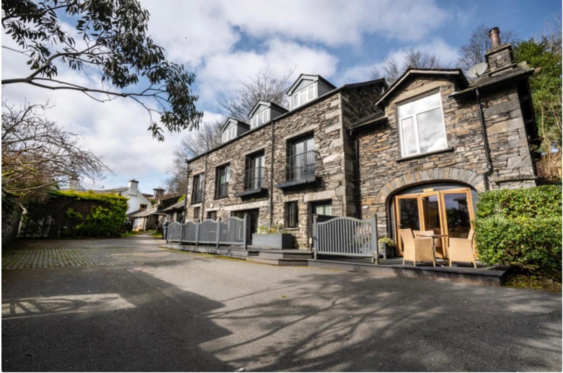 Yewfield Self Catering Apartments 호크셰드 외부 사진