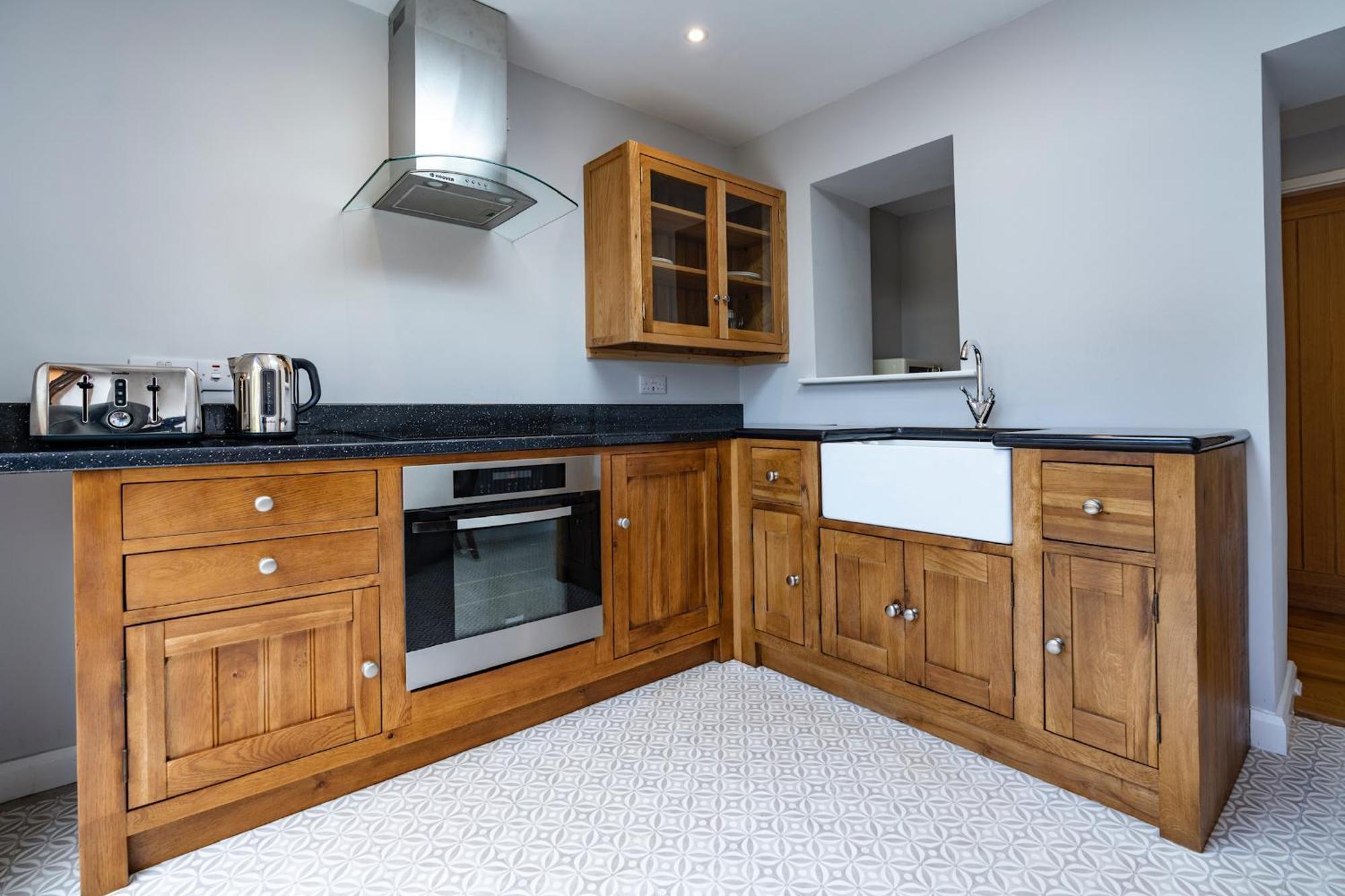 Yewfield Self Catering Apartments 호크셰드 외부 사진