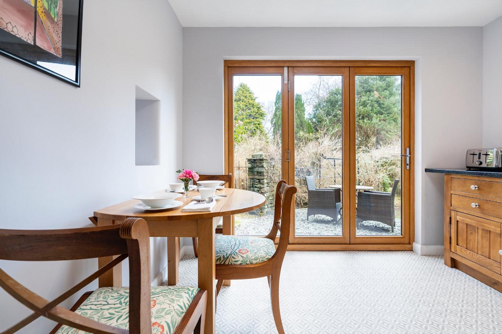 Yewfield Self Catering Apartments 호크셰드 외부 사진